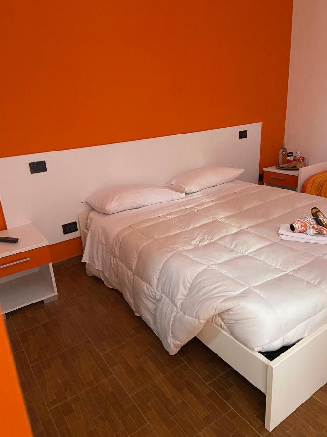 Bed & Breakfast Memory Bed & Breakfast Canzano Екстериор снимка